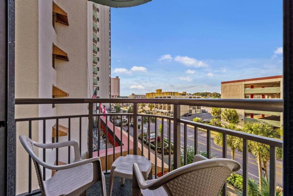 Appartement Note Worthy 1Br Oceanview Dogs Ok! 438 à Myrtle Beach Extérieur photo