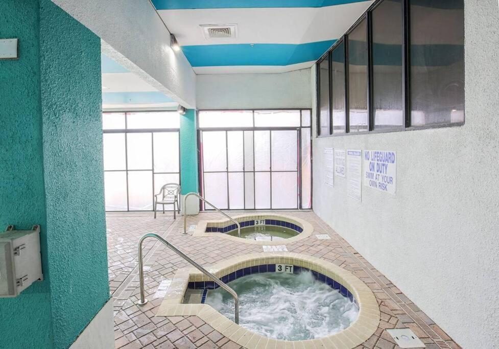 Appartement Note Worthy 1Br Oceanview Dogs Ok! 438 à Myrtle Beach Extérieur photo